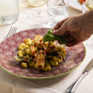 Gnocchetti di Patate, Frutti di Mare, Asparagi e Pomodoro fresco