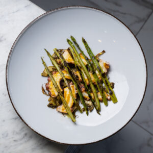 Polpo Arrosticciato con Carciofi e Asparagi alla Griglia