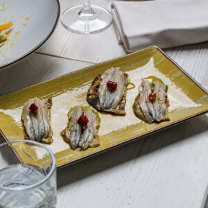 Alici marinate e melanzane