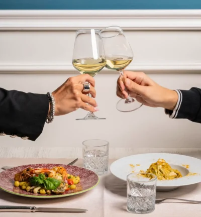 Cene business o romantiche: come scegliere la perfetta serata da noi